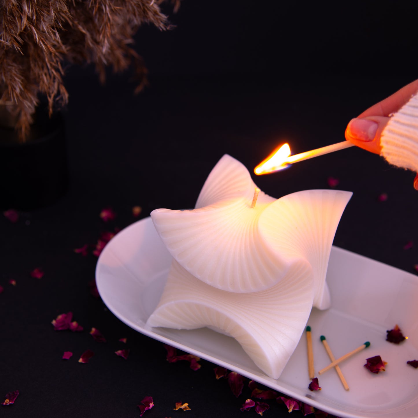 lighting up decorative square natural abstract candle