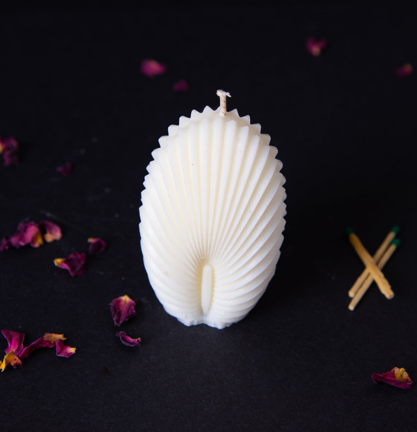 Shell pillar Candle