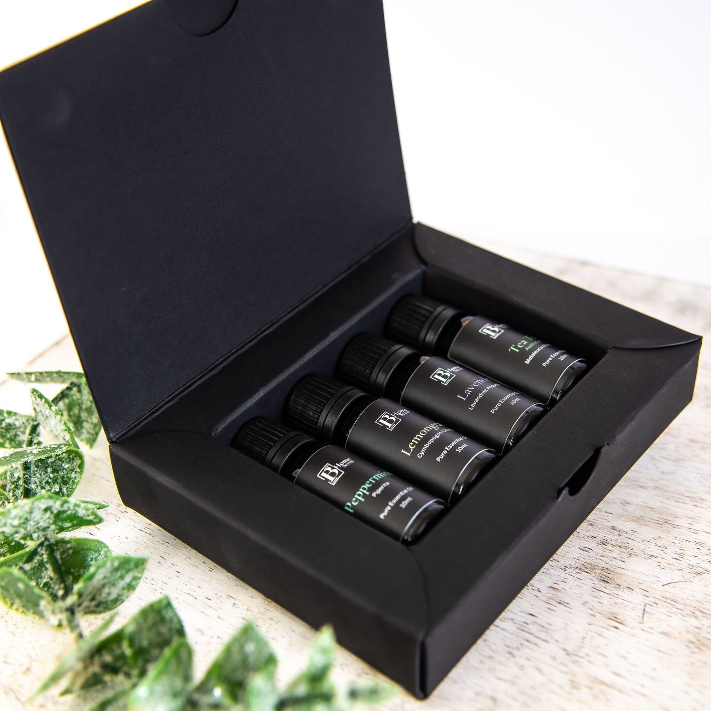 Essential Oil Set - 4 x 10ml - Lavender, Tea Tree, Lemongrass and Peppermint