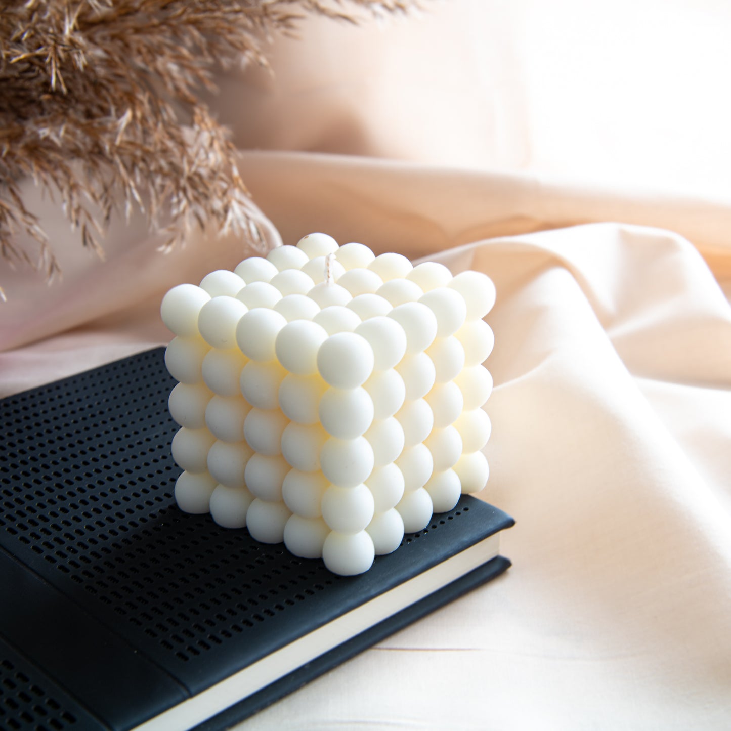 S Bubble Candle