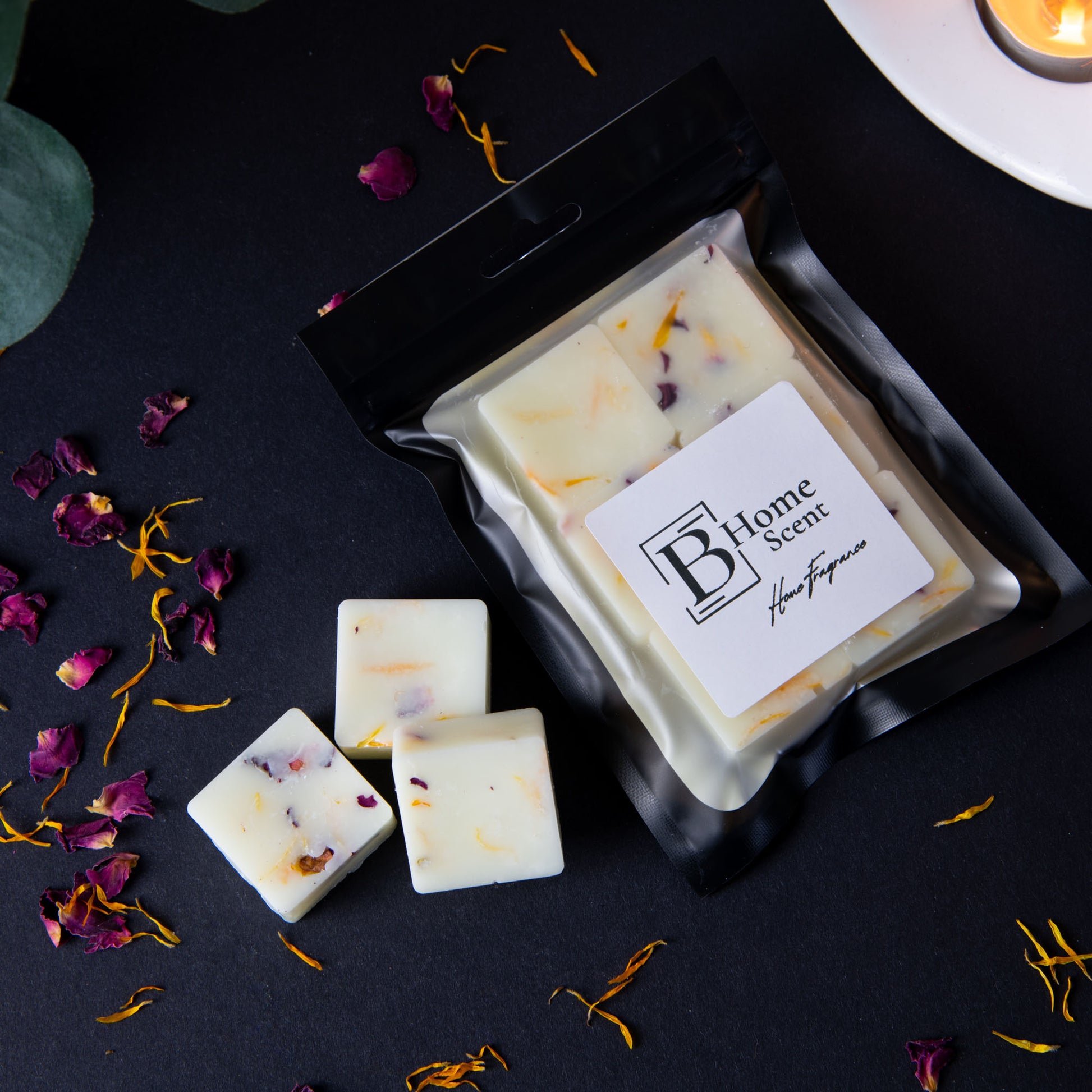 https://bhomescent.co.uk/cdn/shop/files/waxmelts-rosecalendula3_1of1.jpg?v=1683115040&width=1946